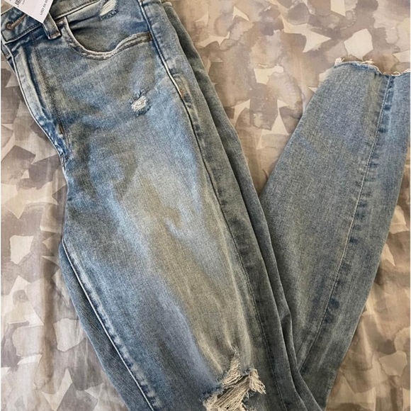 Ae jeans for $40 - Picture 1 of 2